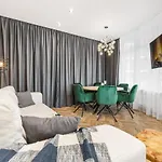 Pearl 45 Fantastic Design Sea View Apartamento Odesa